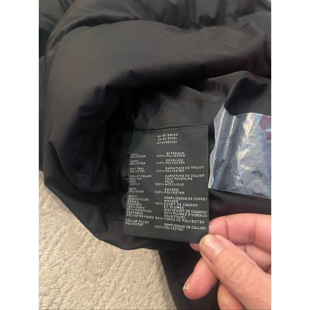 Andrew Marc Men’s Puffer Jacket Size Medium - Picture 8 of 9